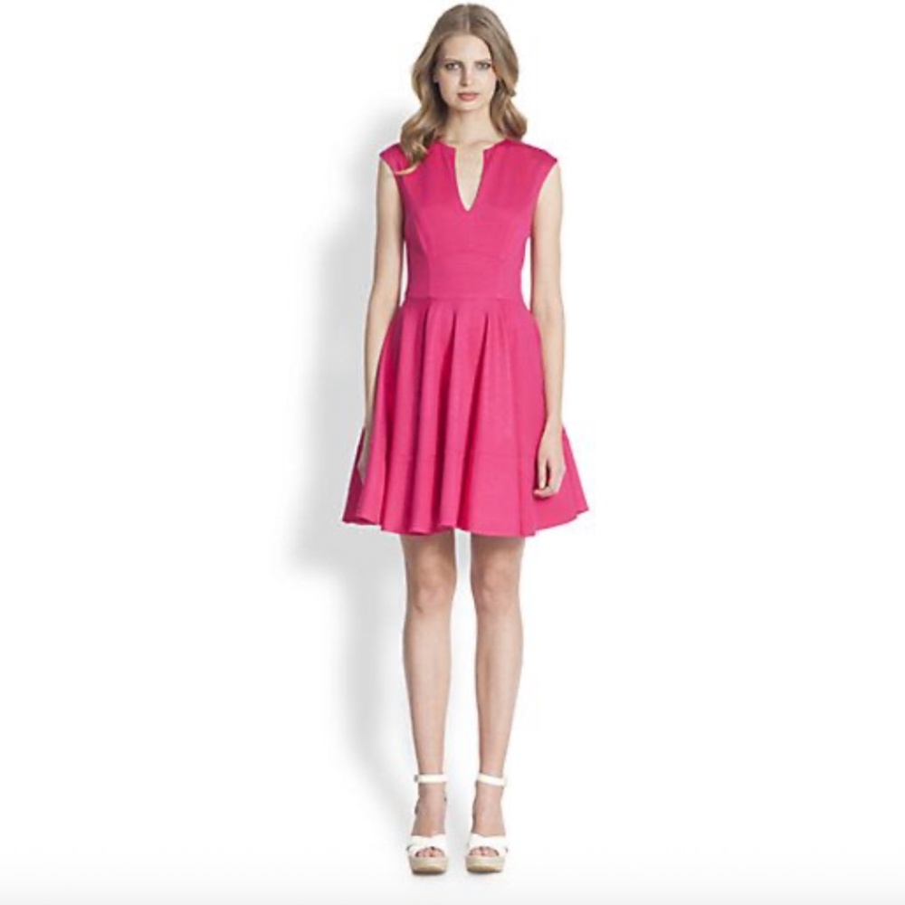 Shoshanna Ponte Stretch Fit-&-Flare Mini Dress • Size 4 • Sleeveless –Small Flaw